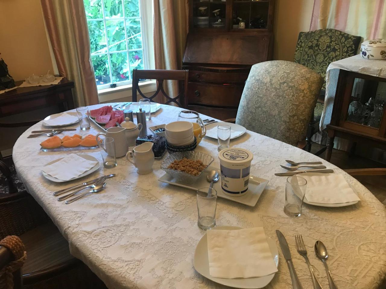 シアトル モーツアルト ゲスト ハウス Bed & Breakfast エクステリア 写真